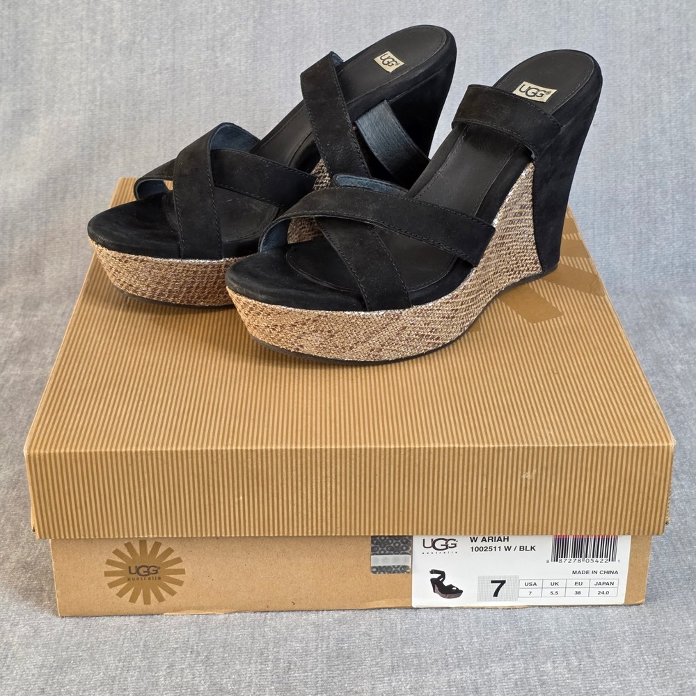 UGG Ariah Wedge Sandals W 7 Black Suede Metallic Snake Print Platform Strappy